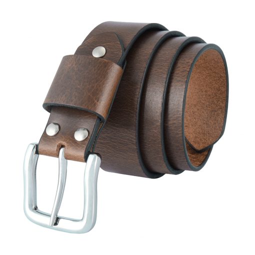 Vintage olive brown pull-up leather belt crafted from full-grain leather, featuring a chrome buckle and a unique patina-developing finish.