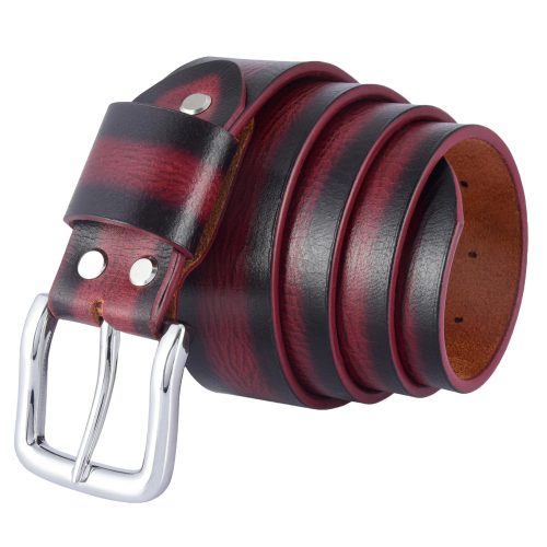 Unisex oil-waxed full-grain leather belt, 1.5 inches wide, with a chrome buckle and burnished edges.
