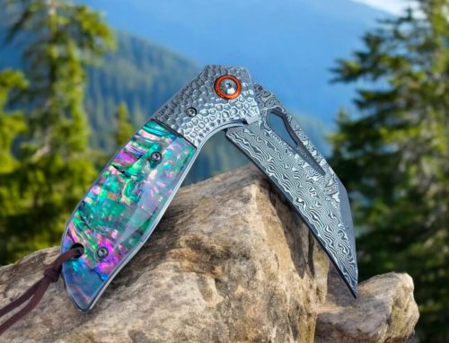 VG10 Engraved Damascus Steel Folding Pocket Knife