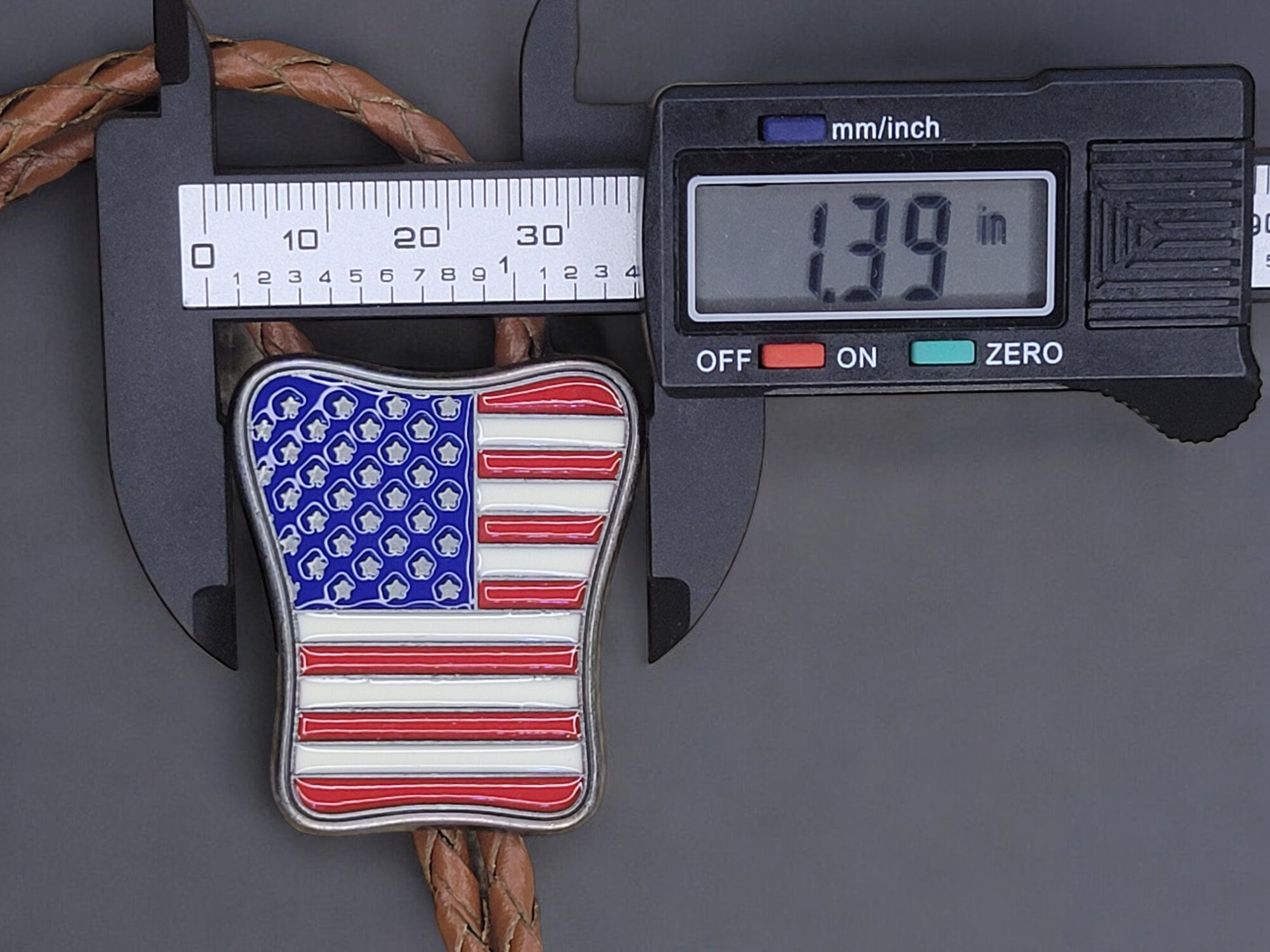 Western Wear Patirotic American Flag Bolo Tie With Genuine Cowhide Leather Cord (1)