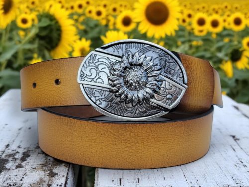 Alternative view of 3D Sunflower Folding Knife Belt Buckle + Leather Belt Combo