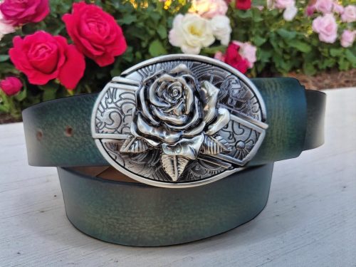 Alternative view of 3D Rose Folding Knife Belt Buckle + Leather Belt Combo